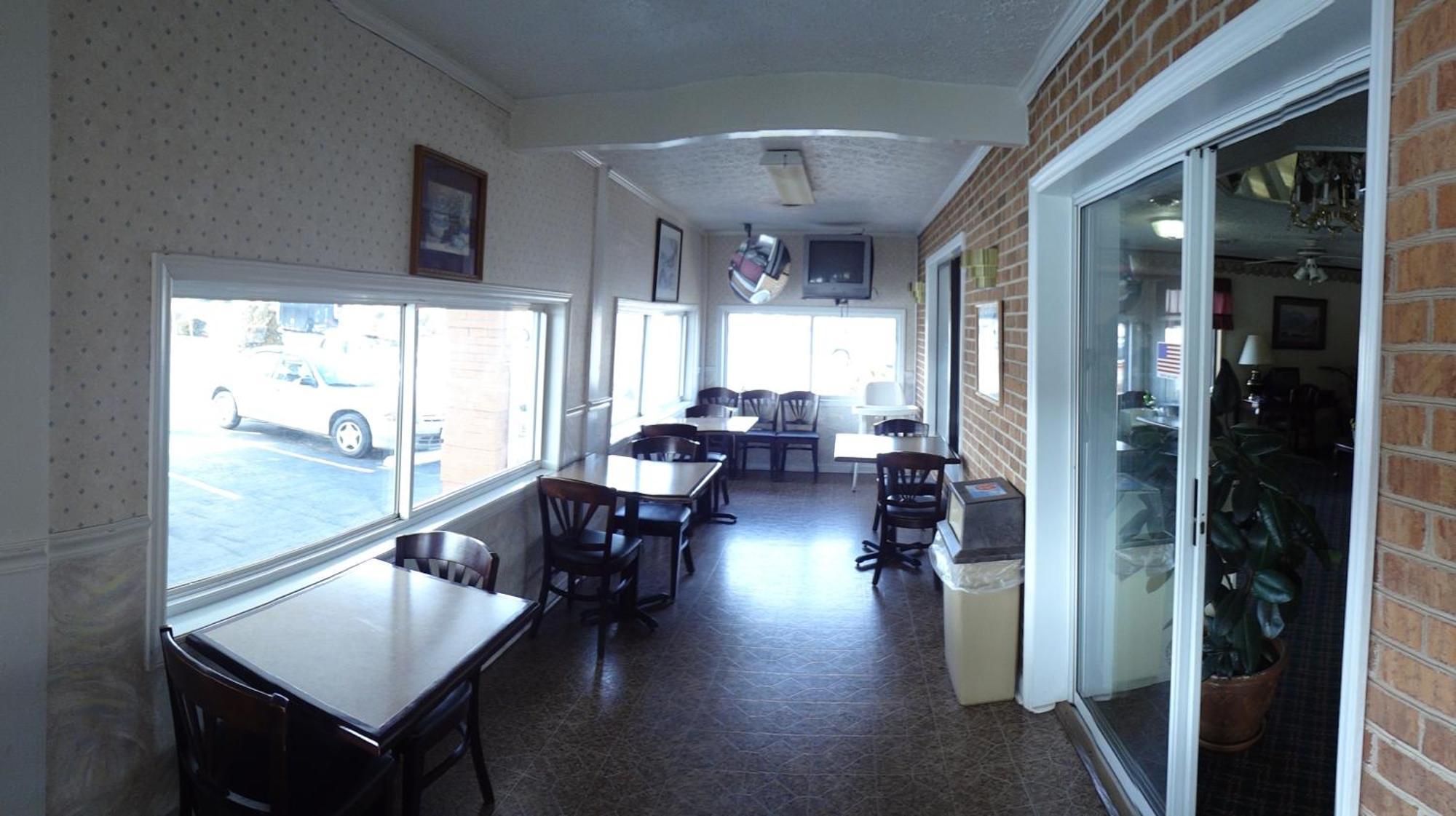 Super 8 By Wyndham Hillsville Exterior foto